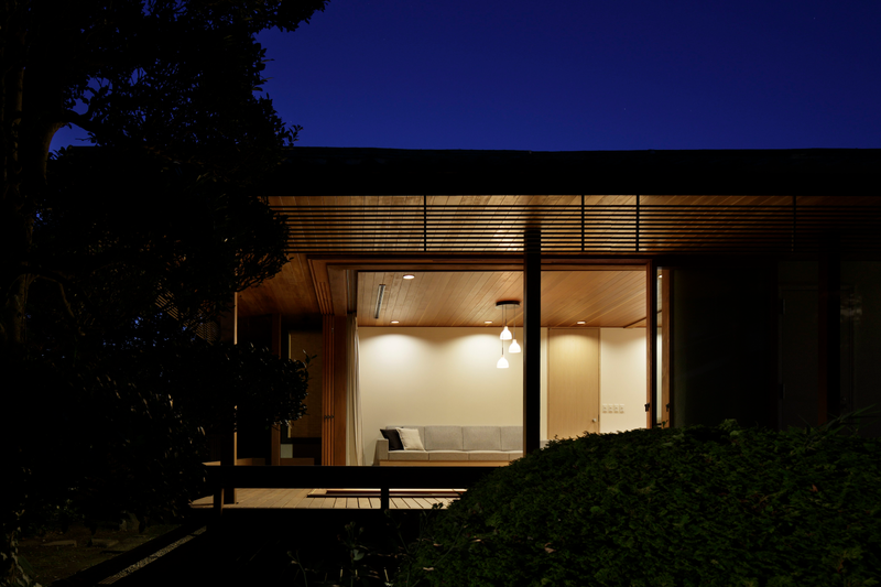 Illustration for article titled A 120-Year-Old Building Damaged in Japan's 2011 Quake Is Reborn as This Beautiful Home
